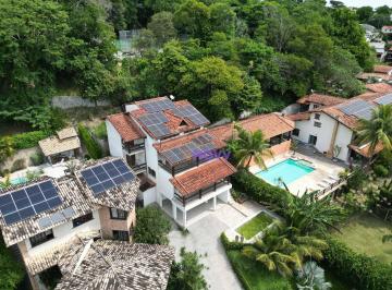 58c02981dda389ebd8000b603c885b6cb423a0ef · Oportunidade, Casa à venda no Condomínio Ubá Pendotiba | 6 quartos, 4 Suítes, Piscina e Área Gourmet