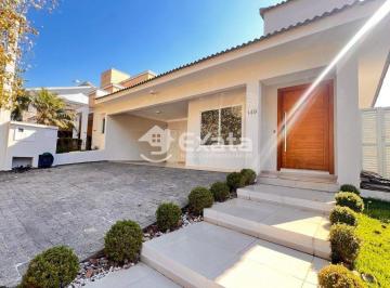 Casa · 215m² · 3 Quartos · 4 Vagas · Casa terrea a venda com 3 quartos sendo suites no Condominio Residencial Mont Blanc zona sul Sorocab
