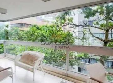 Apartamento · 250m² · 4 Quartos · 3 Vagas · Leblon- Apartamento reformado 250m² | Rua nobre| 4 Quartos| 2ª Quadra Praia