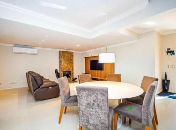 8c65e01de3c4391ecc8af80ab8f98843672722c7 · Casa com 4 dormitórios à venda, 237 m² por R$ 2.000.000,00 - Vista Alegre - Curitiba/PR