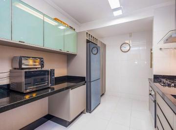 8ce4cc56f2e81a664fcb379173cb900db04db559 · Casa com 4 dormitórios à venda, 237 m² por R$ 2.000.000,00 - Vista Alegre - Curitiba/PR