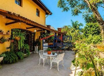 5e4dcb068cc859222541d8d0fe878e53249fc579 · Casa com 5 Dormitórios, Hidromassagem e Piscina à Venda - San Diego Park - Cotia/SP