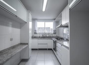 Apartamento · 131m² · 3 Quartos · Apartamento à venda - em Ahú
