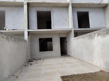 Casa · 75m² · 3 Quartos · 1 Vaga · Sobrado à venda no Vitória Régia, com 03 quartos.