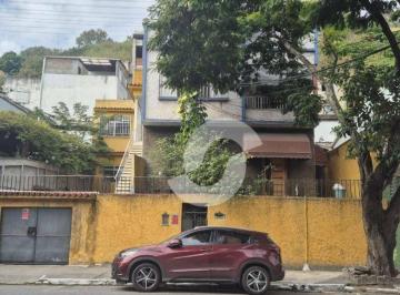 2310e748d5ac69f427f14906856178cb18db00c8 · Casa com 2 dormitórios à venda, 301 m² por R$ 600.000,00 - Fonseca - Niterói/RJ
