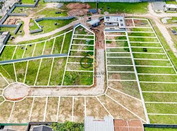 Terreno · 222m² ·  Terrenos em Condomínio Fechado no Pinheirinho – N