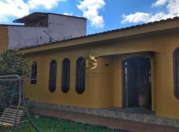 Casa · 270m² · 3 Quartos · 4 Vagas · Casa com 3 dormitórios à venda, 270 m² por R$ 680.