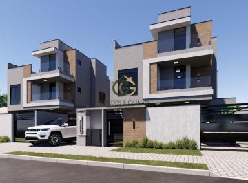 Casa · 122m² · 3 Quartos · 2 Vagas · Sobrado com 3 dormitórios à venda, 135 m² por R$ 8