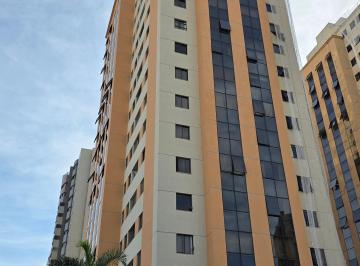 Fachada da torre A · "Vista Definitiva,  andar Alto  - Reformado e com Armários - Próximo ao Metrô