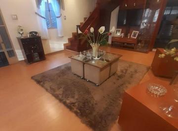 Casa · 112m² · 3 Quartos · 2 Vagas · CASA OTIMA PARA LOCAÇÃO NO VILA JABUTICABEIRA