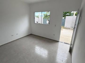 Casa · 100m² · 2 Quartos · 1 Vaga · Funcionalidade e Conforto para Sua Família