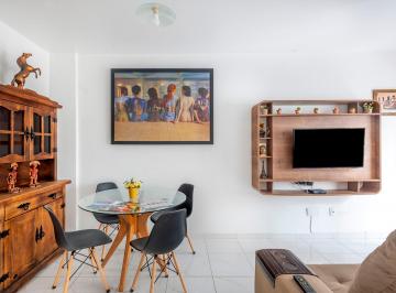 Apartamento de 3 quartos, Balneário Camboriú · Apartamento mobiliado com 3 quartos na Av. Brasil, 127m² a 180m da praia