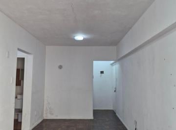 Apartamento en Aluguel de 2 quartos Centro · Apartamento com vista mar 2 dormitórios