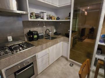 Apartamento · 60m² · 2 Quartos · 1 Vaga · APARTAMENTO DUPLEX REFORMADO COM VAGA.
