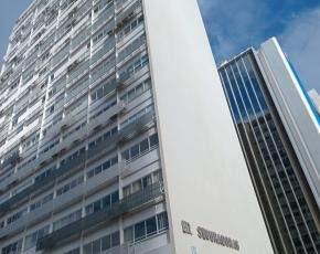 Comercial · 27m² · Sala Comercial no SBS - Setor Bancário Sul Quadra 1 Ed. Seguradoras, vista livre