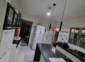 Foto 03 · Casa à venda em Atibaia-SP: 2 quartos, 2 salas, 2 banheiros, 1 vaga de garagem no Jardim Imperial - 
