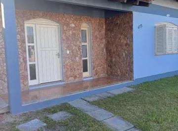 Casa · 154m² · 3 Quartos · 1 Vaga · Casa em Bairro de Moradores em Tramandaí