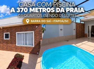 Casa · 83m² · 3 Quartos · 2 Vagas · Casa com piscina a 370 metros da praia na Barra do Saí, com 03 quartos (sendo 01 suíte) em Itapoá/S