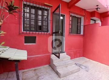 Casa · 73m² · 2 Quartos · Apartamento tipo casa em vila com 2 quartos, area externa e sem condomínio !