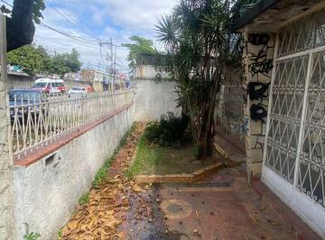 Casa de 3 quartos, Rio de Janeiro · Casa a Venda no Centro de Bangu