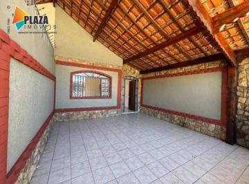 Casa · 126m² · 2 Quartos · 2 Vagas · Oportunidade na Ocian! Casa com Suítes, 2 Vagas e a 300m da Praia
