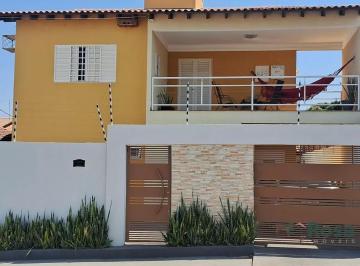 Casa · 335m² · 5 Quartos · 2 Vagas · Sobrado para venda, Jardim Shangri-la, Cuiabá