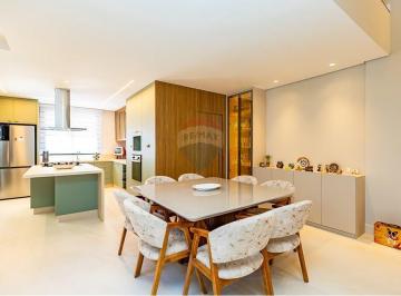 Casa · 239m² · 3 Quartos · 4 Vagas · Casa Triplex de Alto Padrão no Condomínio Alto Boulevard – Bairro Alto/Curitiba