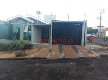 Casa · 140m² · 3 Quartos · 2 Vagas · VENDA | Casa, com 3 dormitórios em PARQUE BANDEIRANTES, UMUARAMA