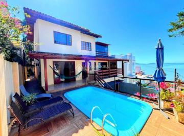 Casa · 213m² · 3 Quartos · 6 Vagas · Casa de 3 quartos no bairro Centro Histórico, São José