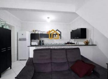 Sala · Sobrado com 3 Dorms (2 Suítes) em Rua Sem Saída no Jardim Roberto – Osasco