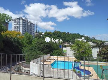 Apartamento · 149m² · 2 Quartos · 1 Vaga · Cobertura de 2 quartos, 2 banheiros e 1 vaga de garagem no bairro Menino Deus