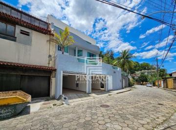 Casa · 600m² · 3 Quartos · 4 Vagas · Casa em São Francisco, Niterói/RJ de 600m² 3 quartos à venda por R$ 2.700.000,00