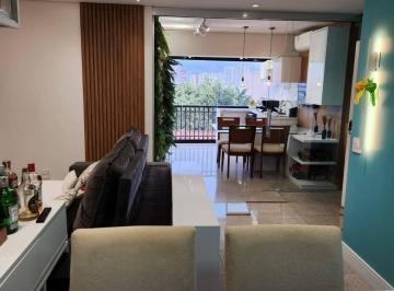 Apartamento · 97m² · 3 Quartos · 2 Vagas · Exelente apto, próximo ao metrô Carrão !!