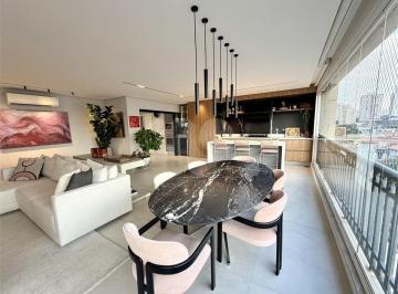 Apartamento de 3 quartos, São Paulo · Apartamento com 3 quartos e 164 m² à venda em Vila Romana
