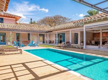 casa-encantadora-baroneza-5-suites-spcs2111775596876610.webp · Casa de Alto Padrão na Quinta da Baroneza  1.050 m² Construídos em Terreno de 6.200 m²  Frente para 