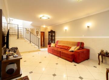 1-sala-11698872732498.jpg · Sobrado à venda, Seu Novo Lar em 2 Andares - Casa Espaçosa e Reformada! Vila Nova Caledônia, São Pau