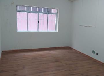 whatsapp-image-2024-04-26-at-11-34-02-31714142695206.jpeg · Ótimo Apto à venda na Avenida Liberdade, com 2 dormitórios, 1 banheiro e 1 lavabo, São Paulo, SP