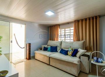 Casa · 135m² · 3 Quartos · 2 Vagas · Casa de 3 Quartos, 1 Suíte À Venda - Ceilândia Sul 