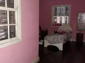 1904998973312691718719014765.webp · Sobrado à venda, possuem 5 dormitorios, sala dois ambientes, cozinha, quintal, 2 vagas de garagem. r