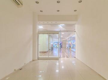 d5291a73-e0f5-4d9d-b004-134531971c691772644235001.jpg · Loja Ampla com 33m² na Rua 24 de Maio Ponto Estratégico ao lado do SESC, República, São Paulo, SP