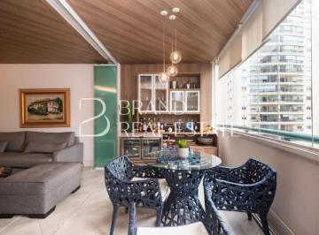Apartamento · 121m² · 3 Quartos · 3 Vagas · Apartamento Luxo Moema com 3 quartos, sendo 3 suítes , 3 vagas, piscina, lazer completo, 121m²