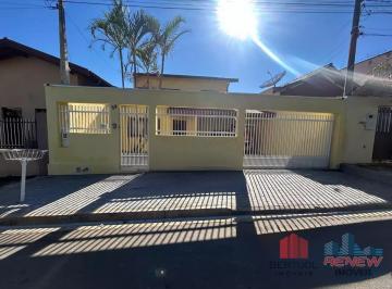 Casa · 238m² · 3 Quartos · 2 Vagas · Casa para locação no bairro Pinheirinho em Vinhedo/SP.