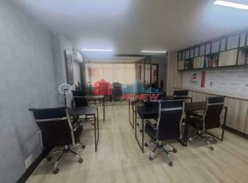 Comercial · 30m² · Sala para locação no centro de Valinhos S\P