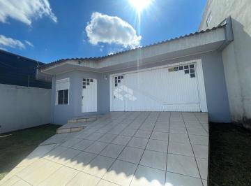 Casa · 204m² · 3 Quartos · 2 Vagas · Casa localizada em uma das principais ruas da cidade, com acesso facilitado ao centro e em uma regiã