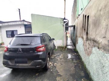 Casa · 60m² · 1 Quarto · 1 Vaga · Casa com 1 dormitório e com vaga de garagem na Vila Ede.