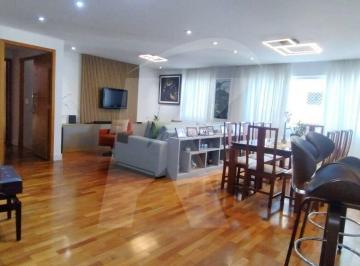 Apartamento · 126m² · 3 Quartos · 2 Vagas · Apartamento 3 dormitórios sendo uma suíte, salas de estar e jantar e 2 vagas de garagem em Santana