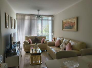 Apartamento · 58m² · 2 Quartos · 1 Vaga · Apartamento impecável, totalmente reformado vista para o Golf Clube