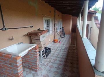 Casa · 126m² · 5 Quartos · SOBRADO,5 Dormitorio(s) Barcelona