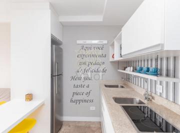 Apartamento · 1 Quarto · Apartamento em Centro - Curitiba, PR