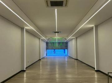 Prédio Comercial para Locação na Lapa, Rua Doze de Outubro, SP · Prédio Comercial para Locação na Lapa, Rua Doze de Outubro, SP